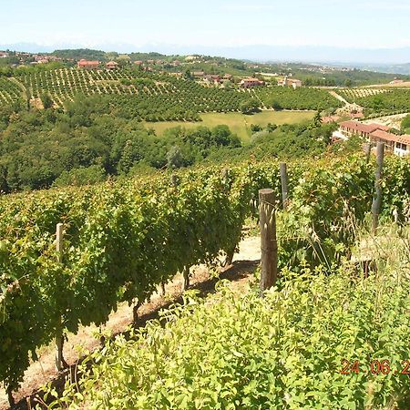 Tenuta Calabiana Diano d'Alba Exterior photo